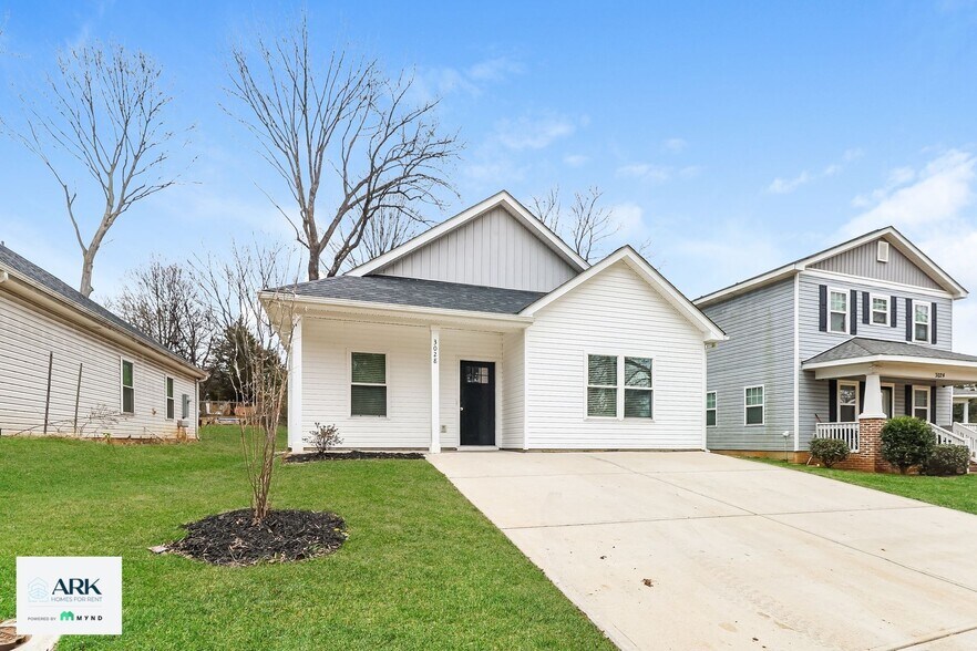 Building Photo - 3028 Celia Ave