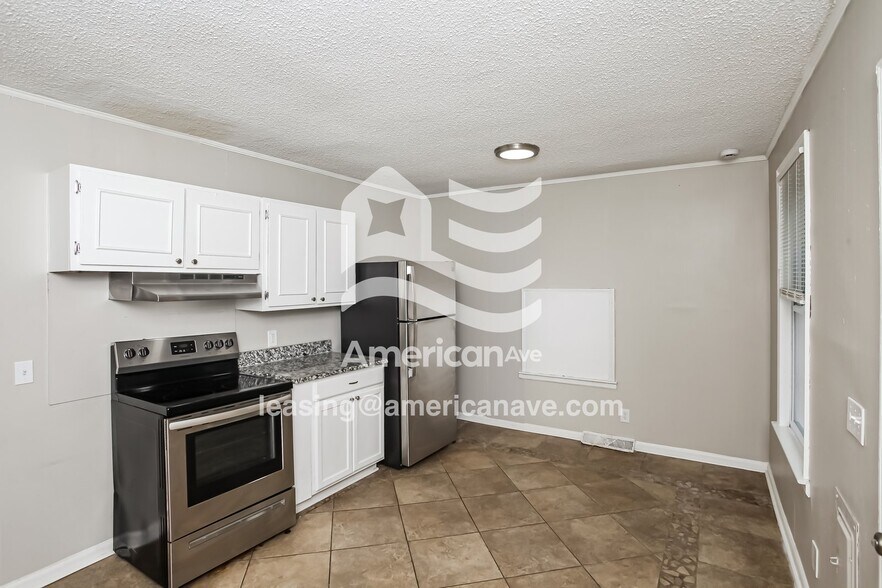 Building Photo - 217 Ferrell Dr