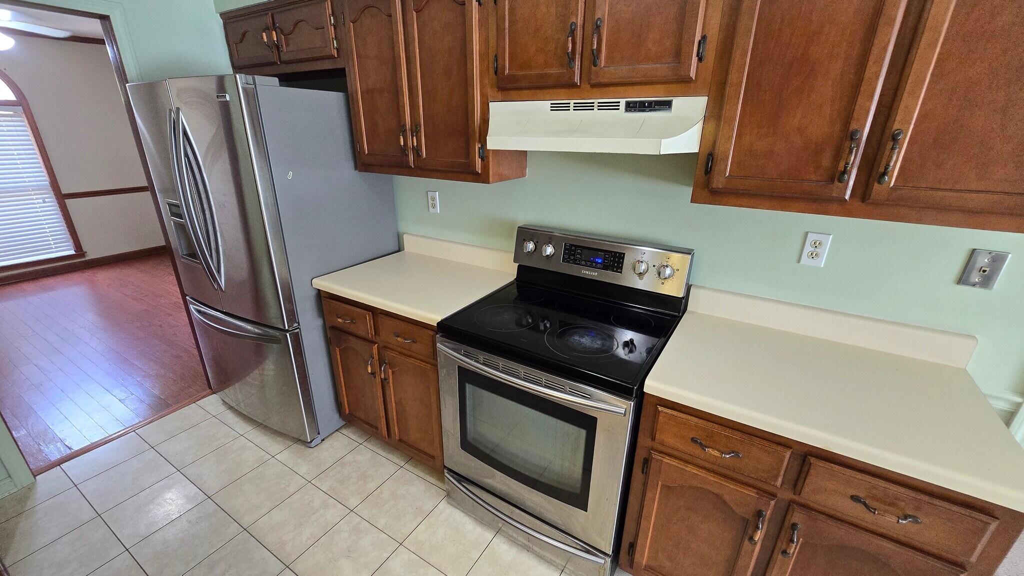 Building Photo - 1388 Hardwood Trl
