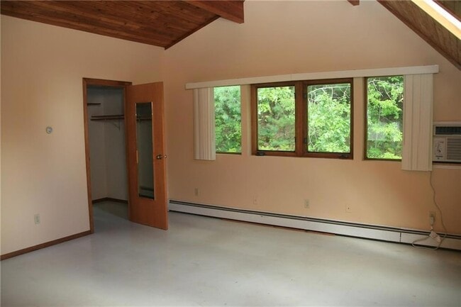 Building Photo - 225 Brigham Tavern Rd