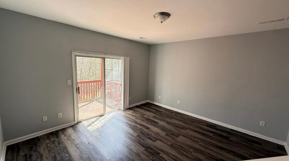 Building Photo - 3296 Mill Springs Cir