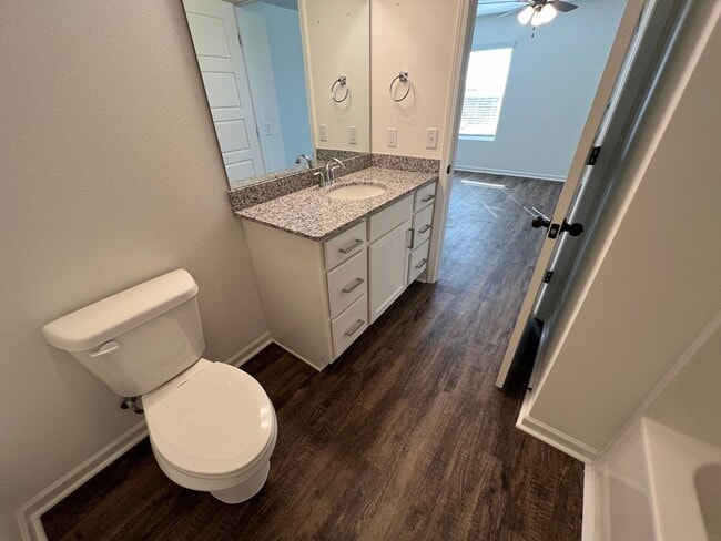 Building Photo - NEW 3 Bedroom Duplex in Duenweg, Missouri!