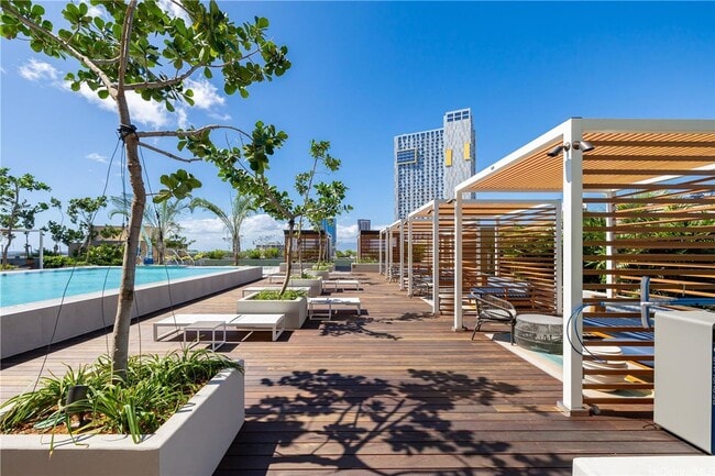 Building Photo - Aalii 2105