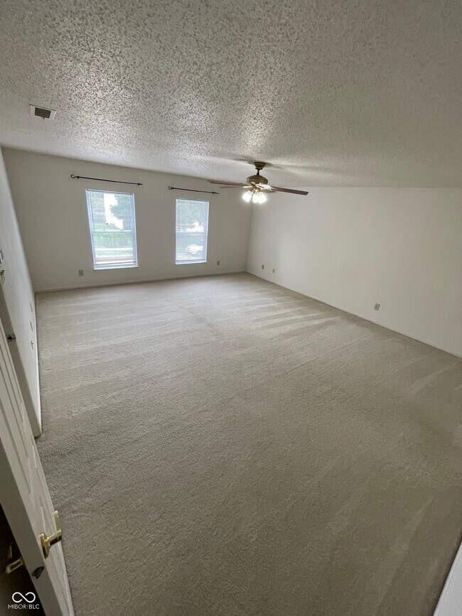 Building Photo - 10403 Bicknell Cir