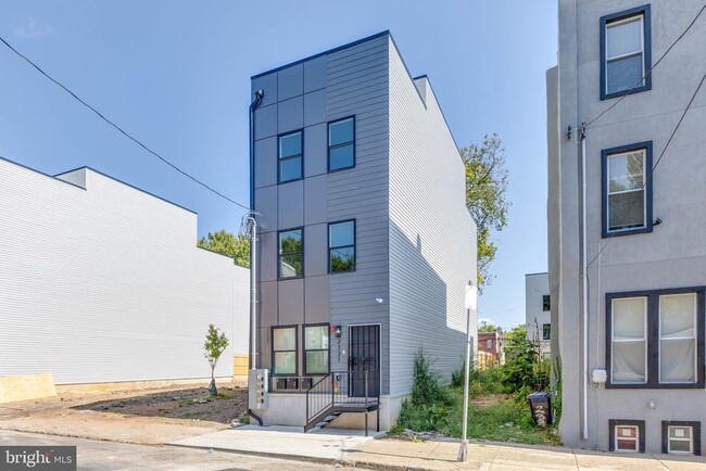 Building Photo - 2339 N 16th St