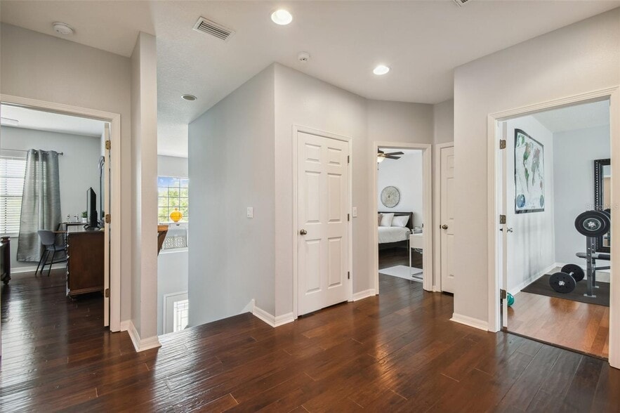 Building Photo - 19407 Sweet Grass Way