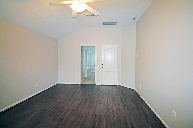 Building Photo - 21743 May Apple Ct