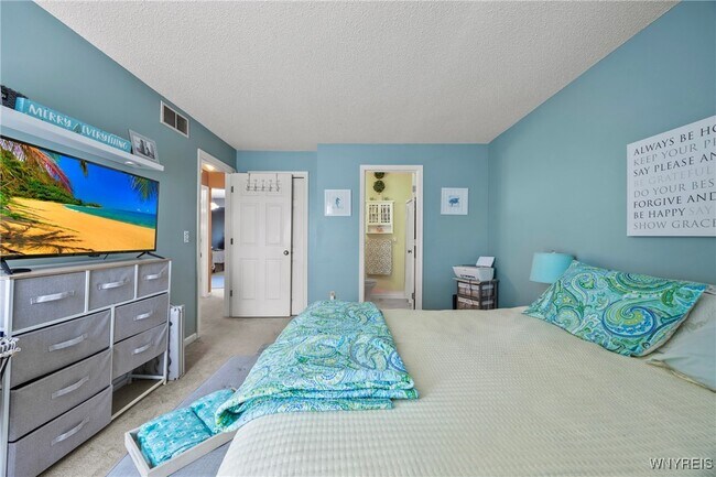Building Photo - 4330 Berkley Pl