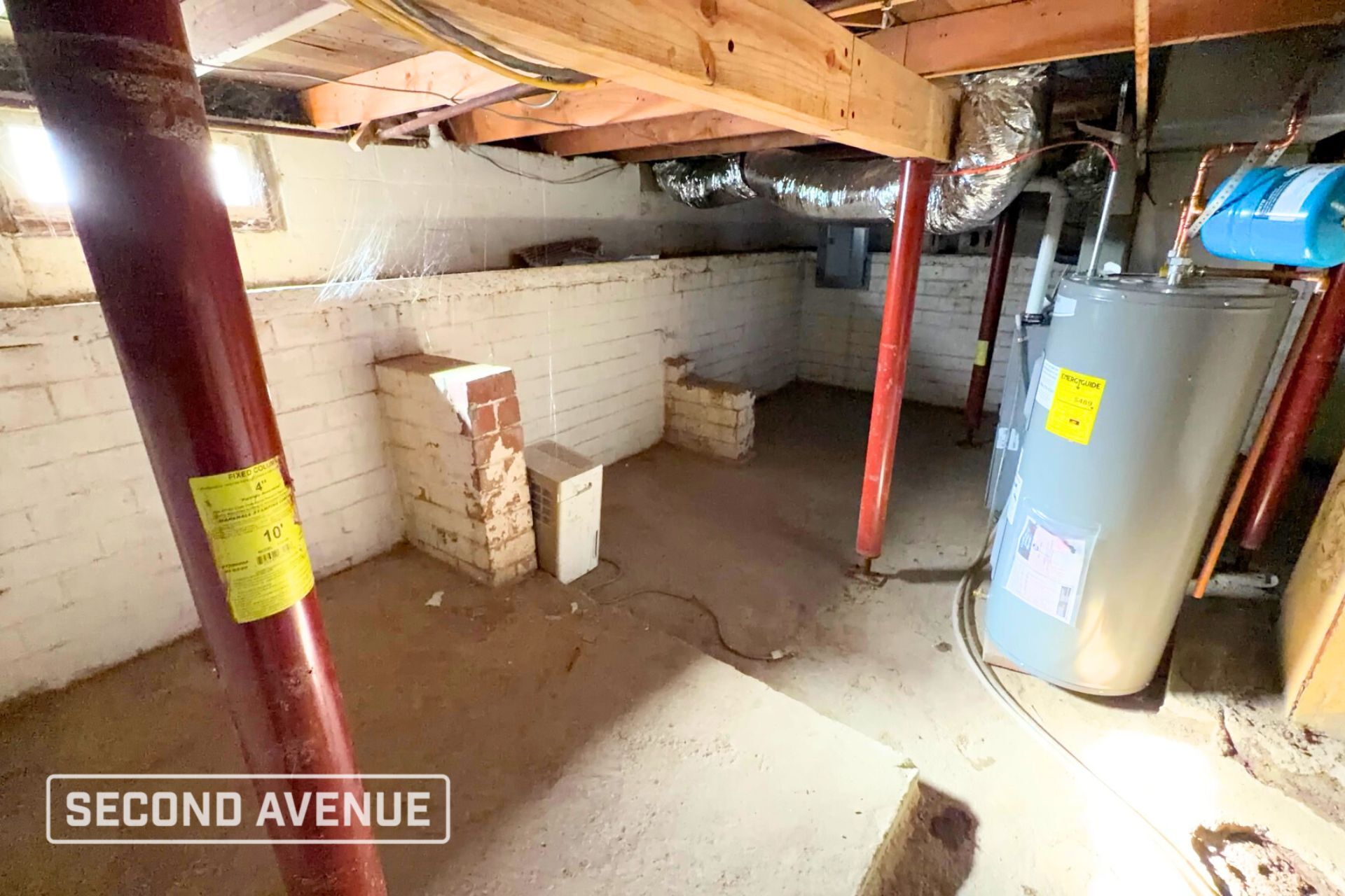 Building Photo - 3700 Coronado Dr