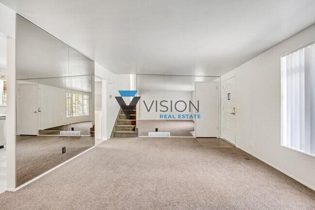 Building Photo - 558 E 3665 S