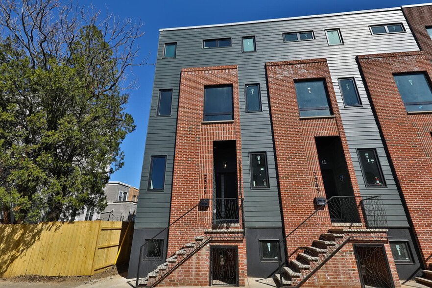 Primary Photo - 2541 Turner St