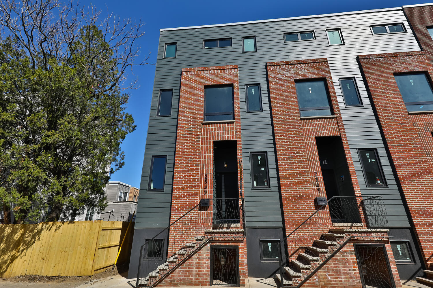 Building Photo - 2541 Turner St
