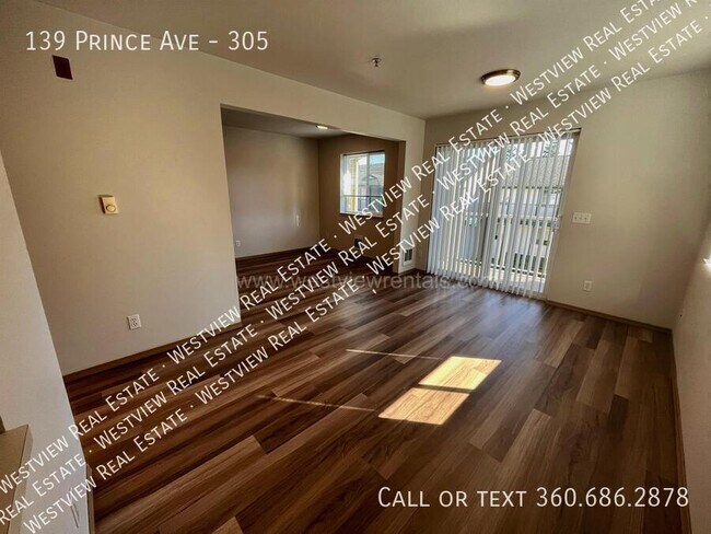 Building Photo - 139 Prince Ave