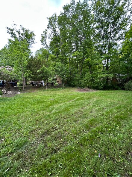 Frontyard - 1538 Slaterville Rd