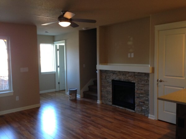 Building Photo - 3 Bedroom Town Home in Bend's McCall Landing