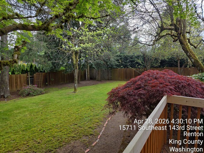 Building Photo - Renton - 4 bedroom 2.5 bath rental home - Custom home with large rooms - Available July 5th 2026