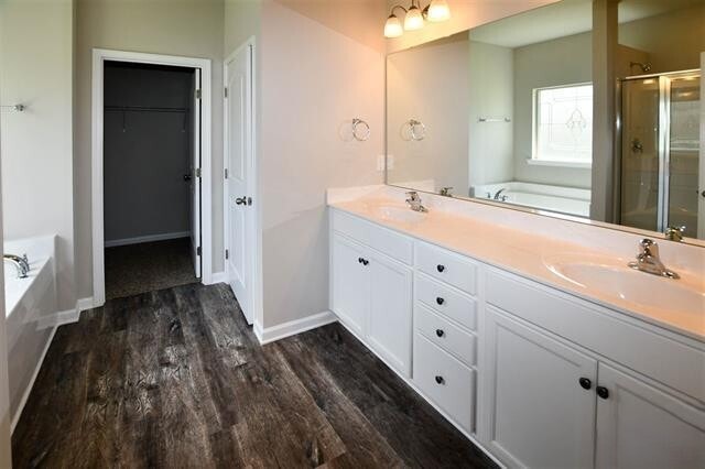 Building Photo - 307 Ivyleaf Dr NW