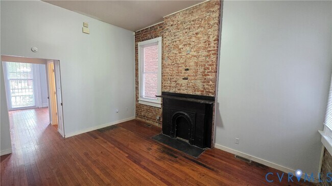 Building Photo - 408 W Marshall St