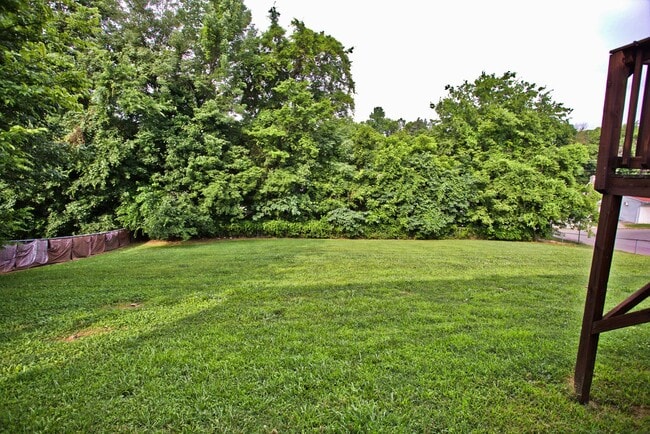 Building Photo - 238 Audrea Ln