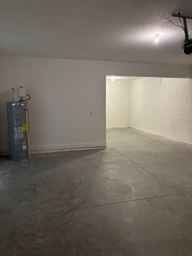 Building Photo - FOR RENT – Luxury Model Home in Elegant Ma...