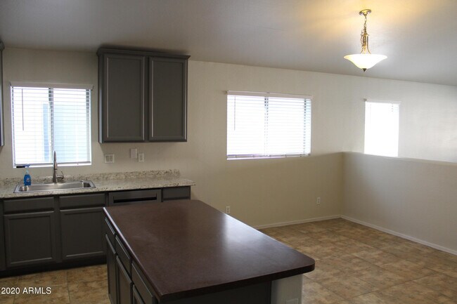 Building Photo - 43410 W Wild Horse Trail