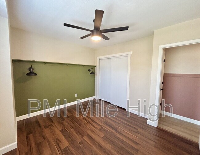 Building Photo - 4498 W 111th Ave