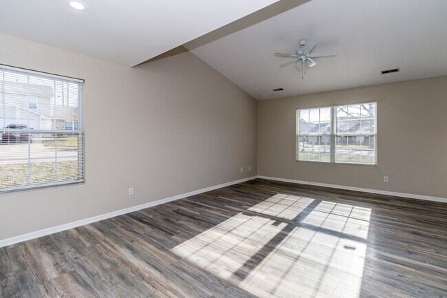 Building Photo - 3501-3503-3503 Marquis Ct