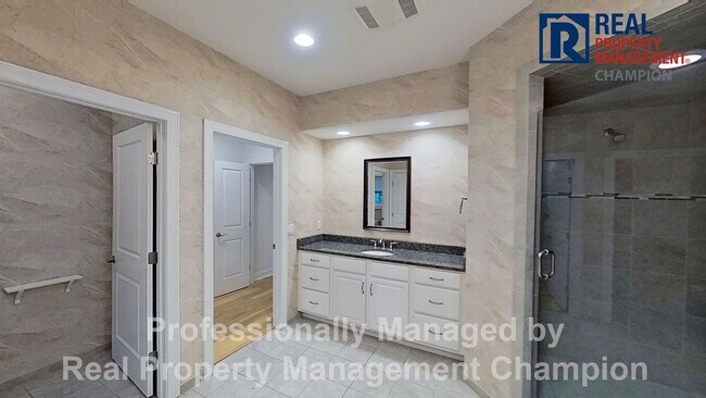 Building Photo - Custom 4BD/3BA Home with Hardwood Floors, Office, and Sunroom