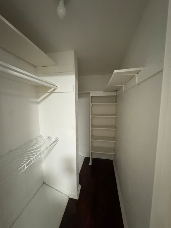 Building Photo - 900 S Weatherred Dr