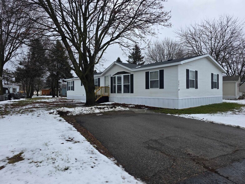 Building Photo - 3701 Juniper St