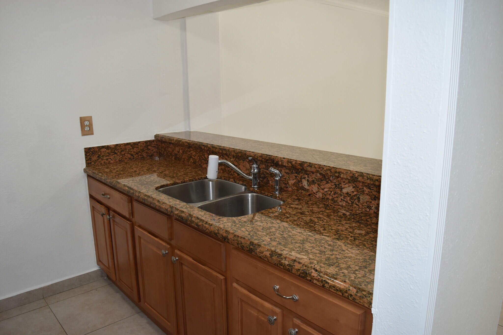 Building Photo - 8002 SW 149th Ave