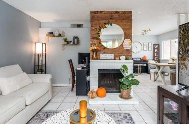 Building Photo - 2342 Huntington Green Ct