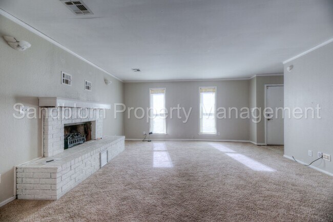 Building Photo - For Lease | Osage Hills | $1450 Rent
