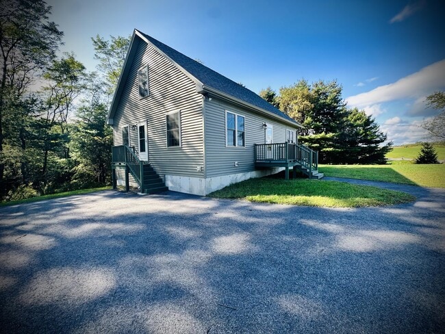 Primary Photo - 180 Hollis Rd