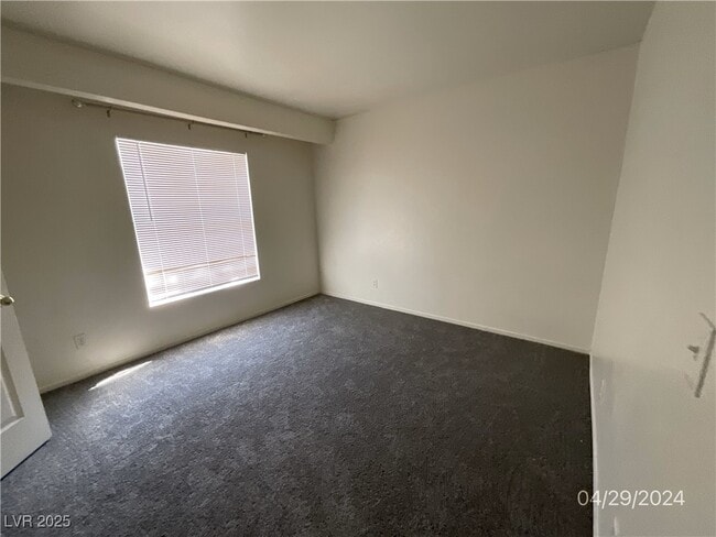 Building Photo - 2608 Peat Moss Ave