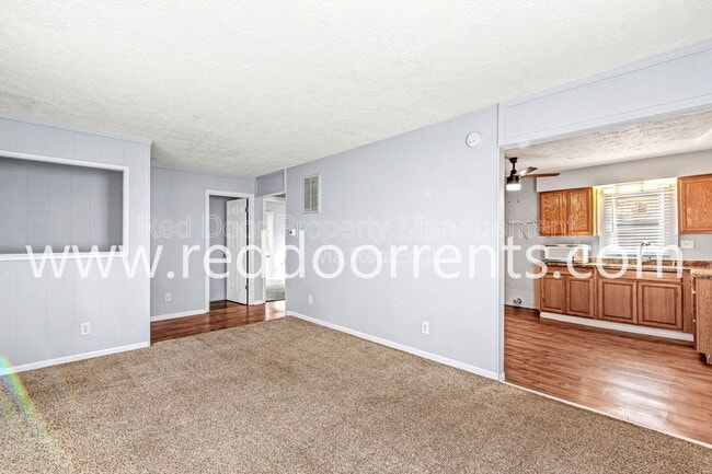 Building Photo - 1449 S Leland Ave