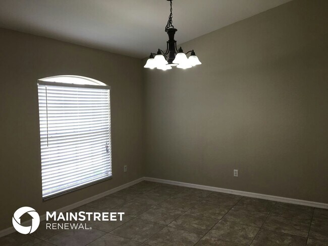 Building Photo - 622 SW 11th Ave