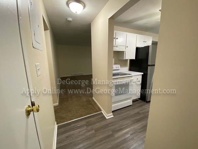 Interior Photo - Woodside Court Apartments