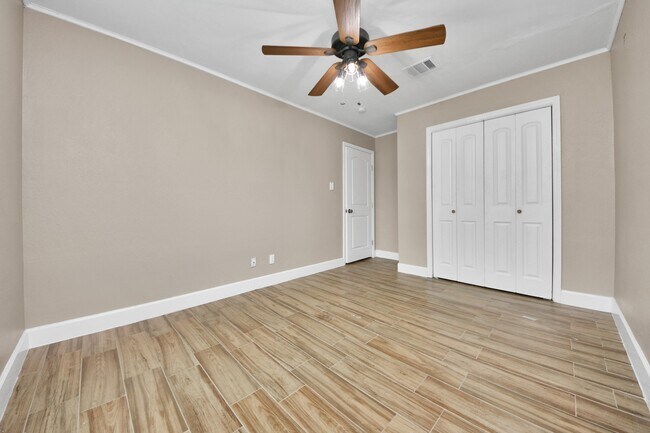 Building Photo - 12733 7th St