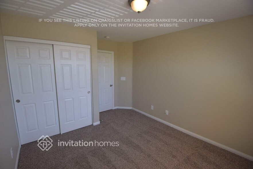 Building Photo - 7962 Valladolid Ave