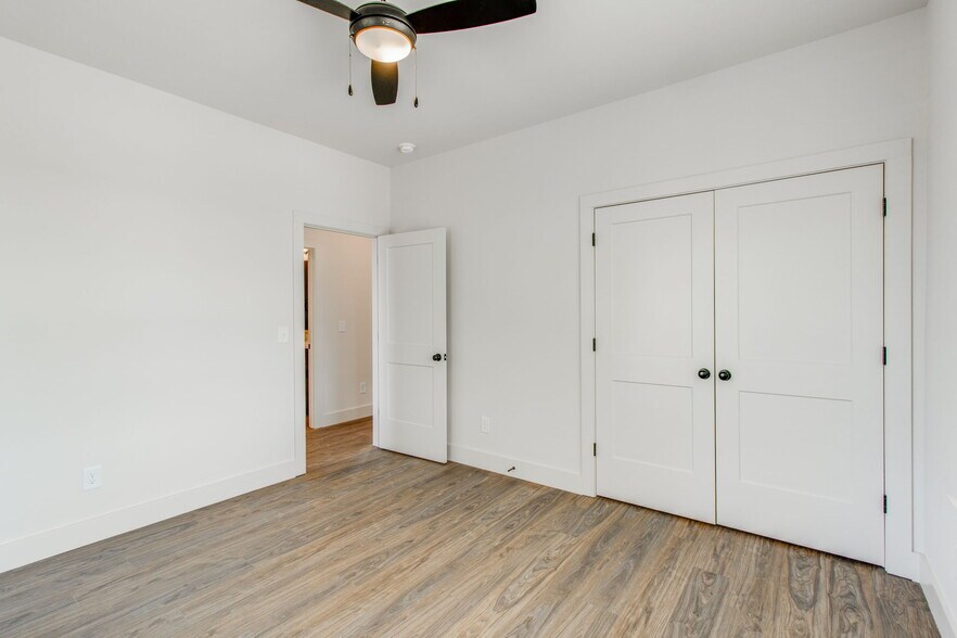 Building Photo - 2516 Richland St