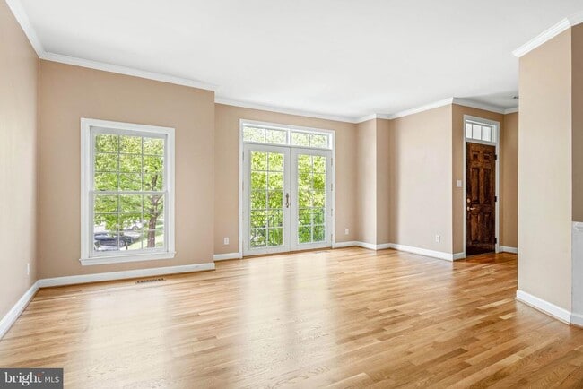 Building Photo - 4022 Dogberry Ln