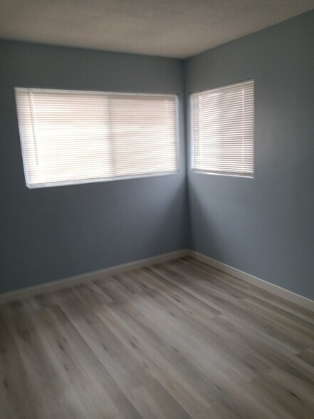Bedroom #1 - 2331 W West Ave