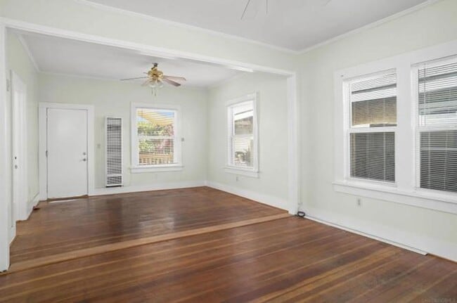 Building Photo - Charming 2 bedroom, 2 bathroom home in the heart of Logan Heights