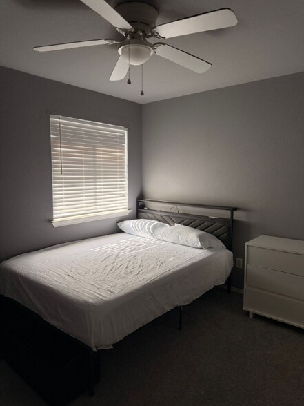 Building Photo - 4912 Donegal Bay Ct