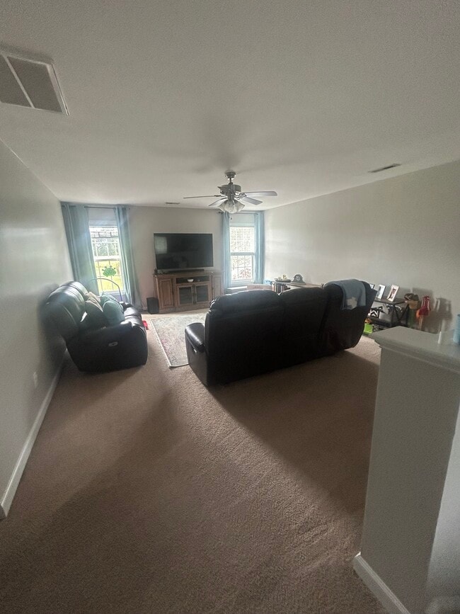 Building Photo - 4304 Dublin Rd