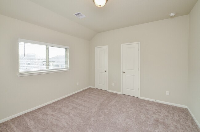 Building Photo - 3035 Dragonlet Ln