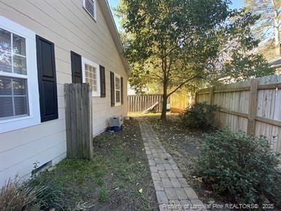 Building Photo - 2121 Elvira St