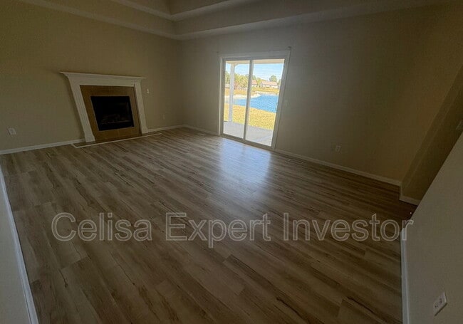 Building Photo - 5330 Myanna Ln