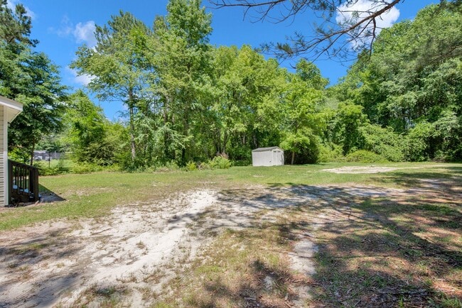Building Photo - 1613 Halsey Loop